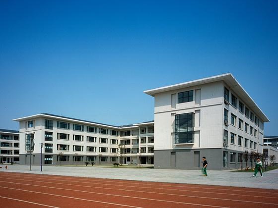 学校食堂麻豆91精品91久久久设备