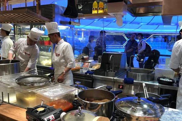 成都牧兰西北菜餐饮店麻豆91精品91久久久设备图片