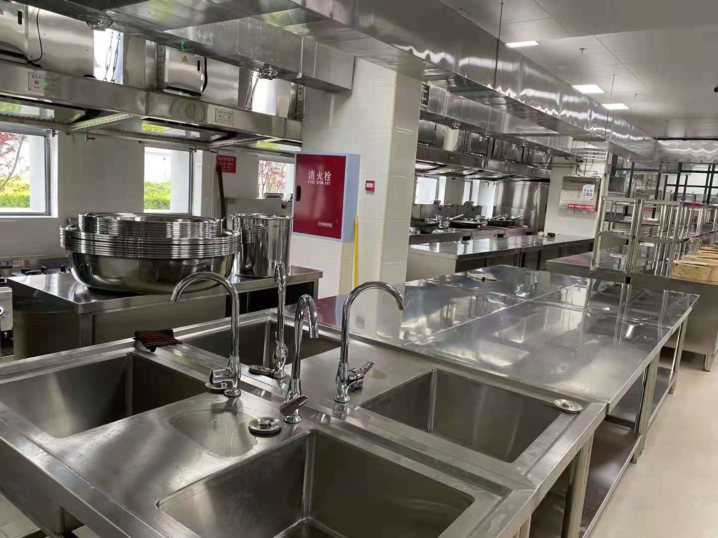 餐厅麻豆91精品91久久久设备