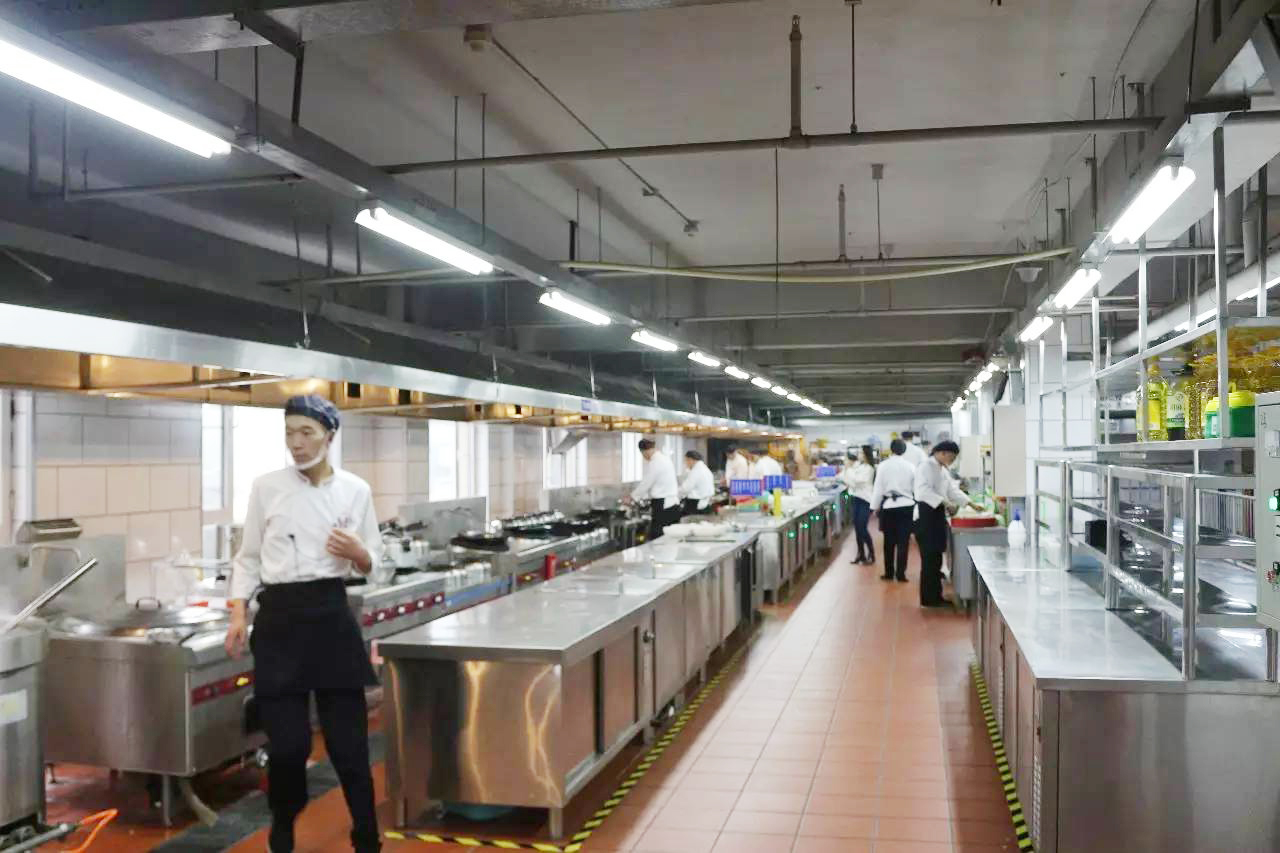 餐厅麻豆91精品91久久久设备