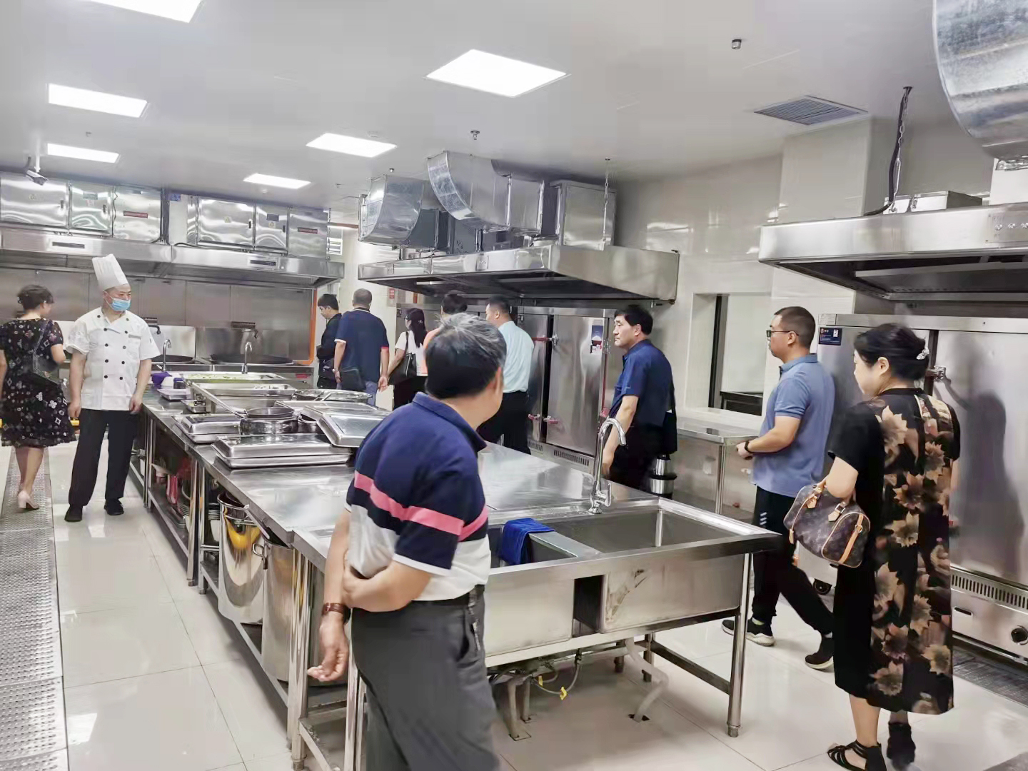 餐饮麻豆91精品91久久久设备