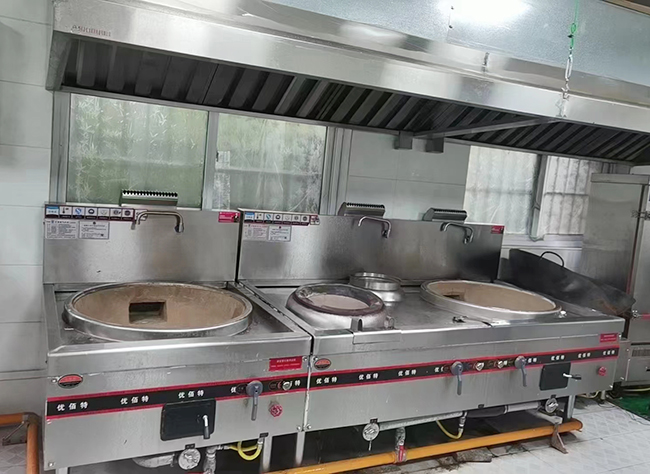 食堂麻豆91精品91久久久设备