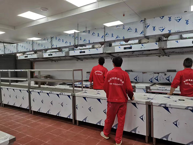 食堂麻豆91精品91久久久设备